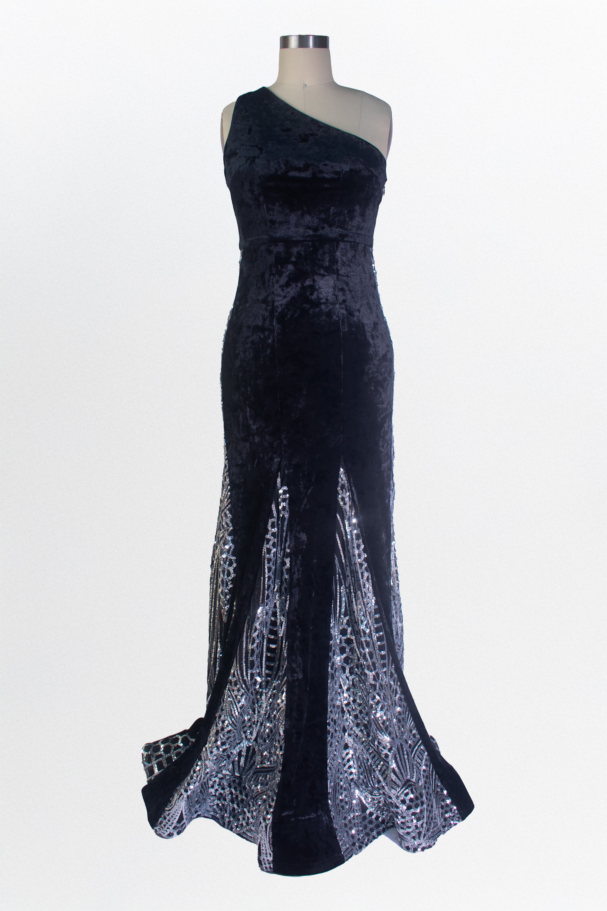 One shoulder gown with sequin godet black and silver