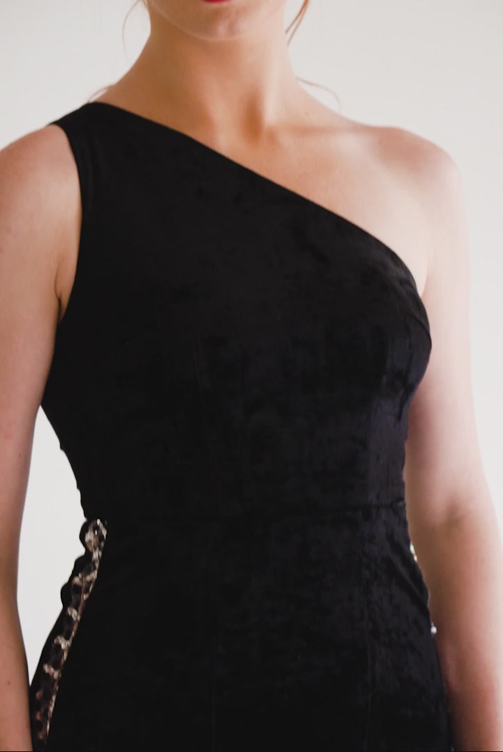 Altaira – One Shoulder Gown with Sequin Godet